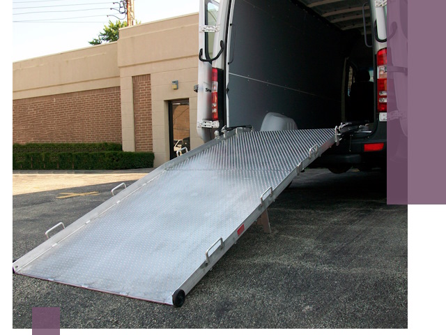 Мобильные пандусы в Кушве — производство, монтаж и аренда