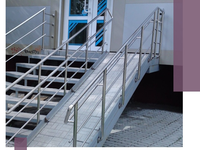 Пандус на крыльцо под ключ в Кушве: монтаж и изготовление