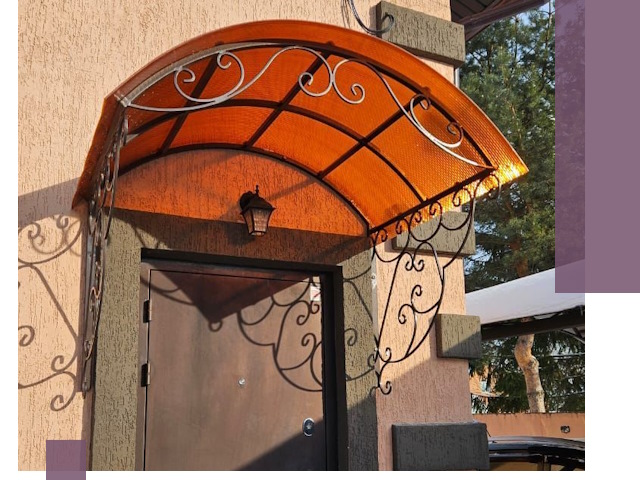 Демонтаж козырьков в Кушве быстро и безопасно