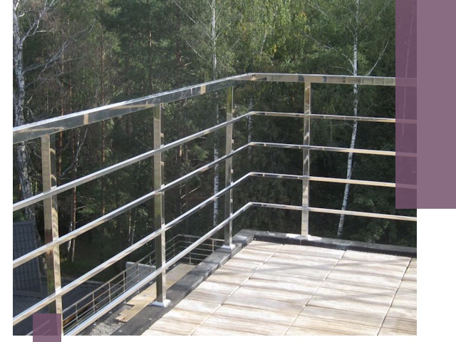 Парапеты из нержавеющей стали в Кушве — изготовление и монтаж