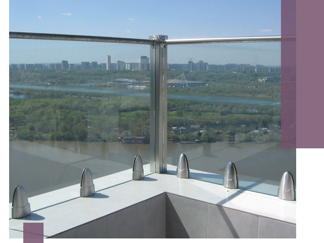 Стеклянные парапеты премиум класса в Кушве для домов и бизнесов